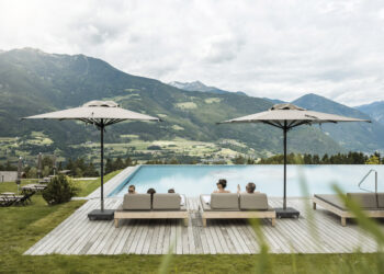 aki family resort